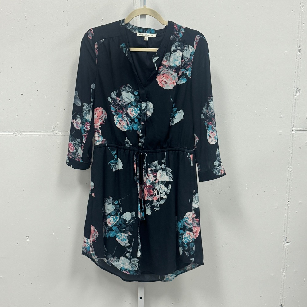 Daniel Rainn Floral V-Neck Button Front Drawstring Waist Dress Black Pink Blue M